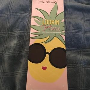 Too Faced pineapple mirror